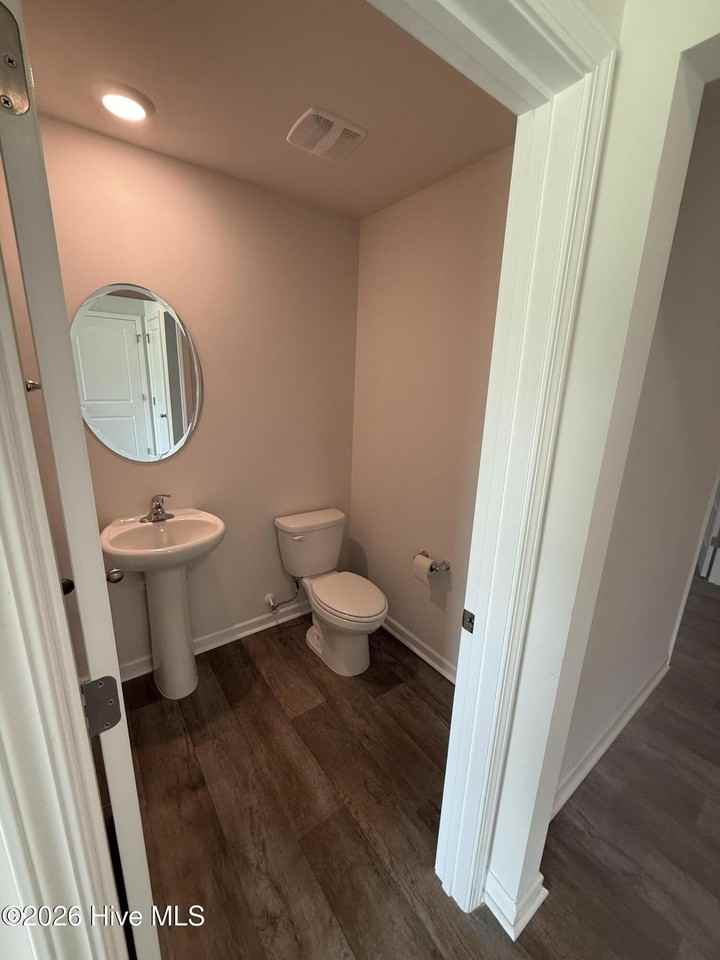 1209 Fowler Dr - Photo 4 of 19