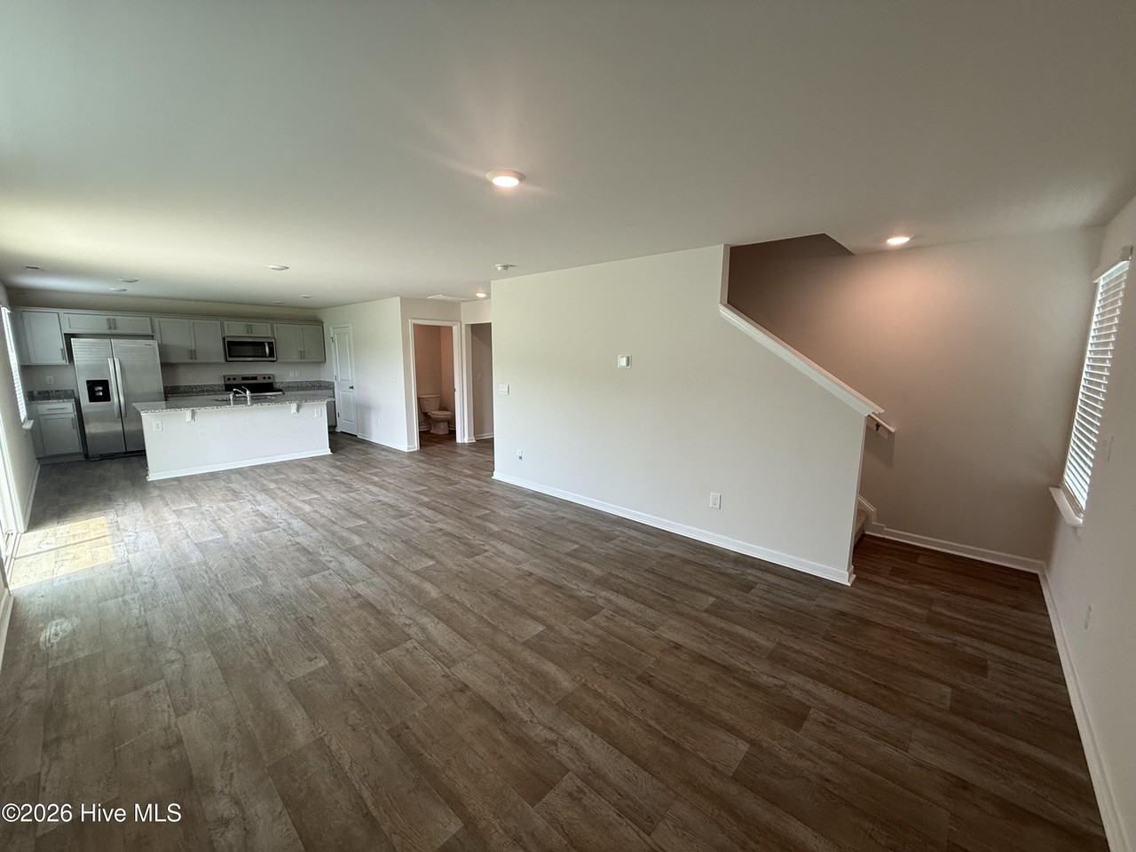 1209 Fowler Dr - Photo 6 of 19