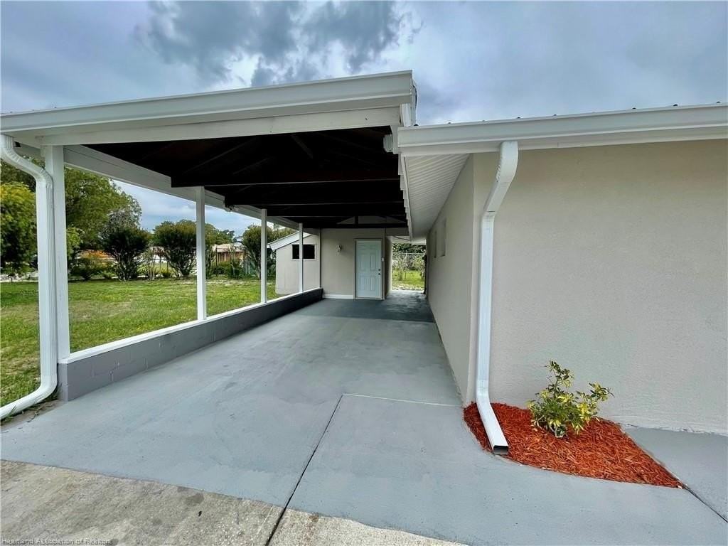 1409 Palm Way - Photo 7 of 36