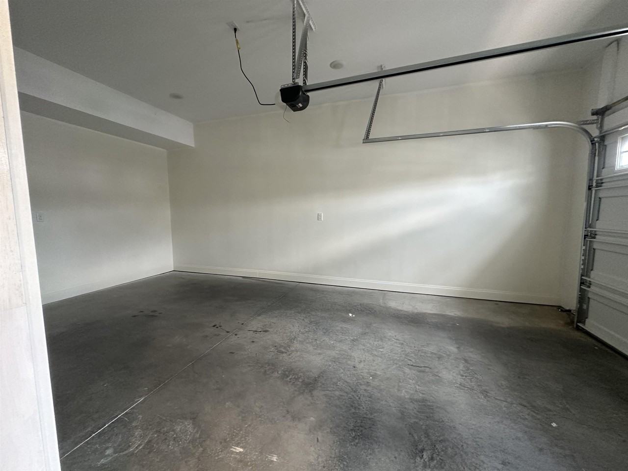 1200 Bluemoon Dr - Photo 3 of 18