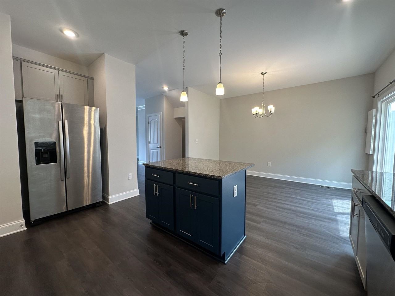 1200 Bluemoon Dr - Photo 7 of 18
