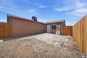 featured image of 1077 Wozencraft St #3