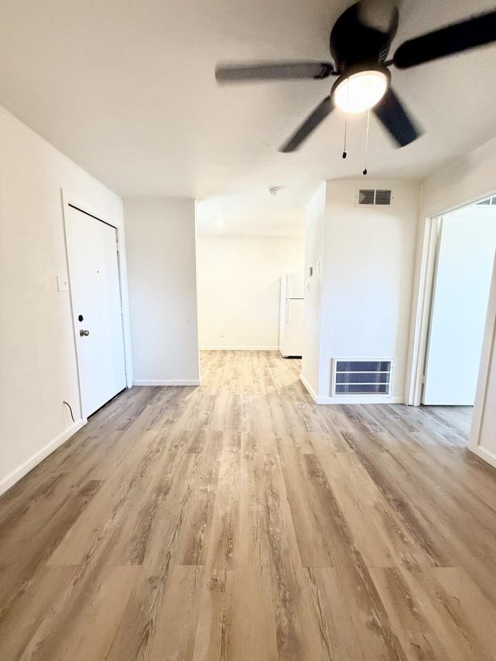 1710 9th St #26 - Photo 7 of 28