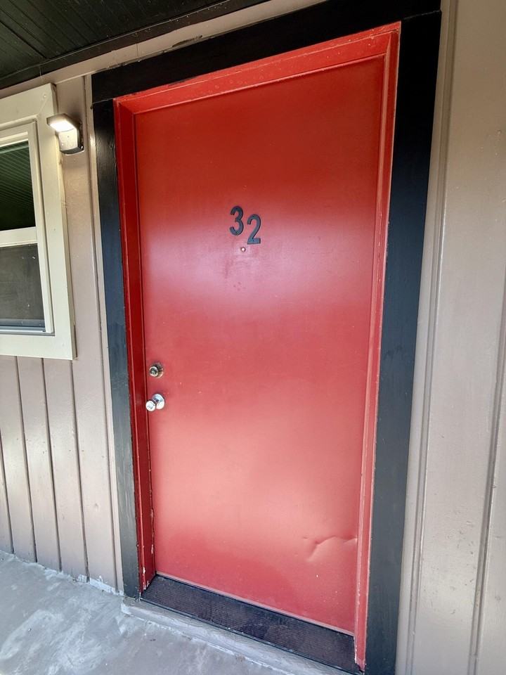 1710 9th St #32 - Photo 5 of 25