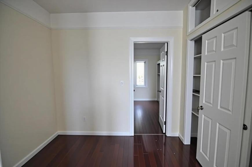 6027 71st Ave - Photo 4 of 10