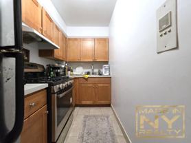 327 W 30th St - Photo 1 of 1