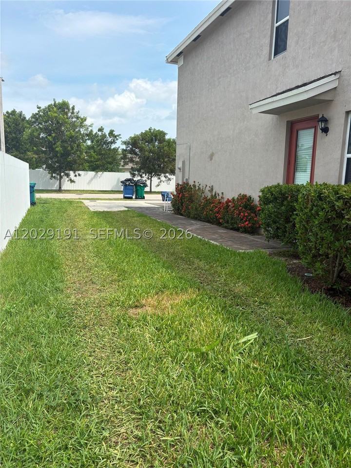 26964 Sw 132nd Court Rd #0 - Photo 6 of 19