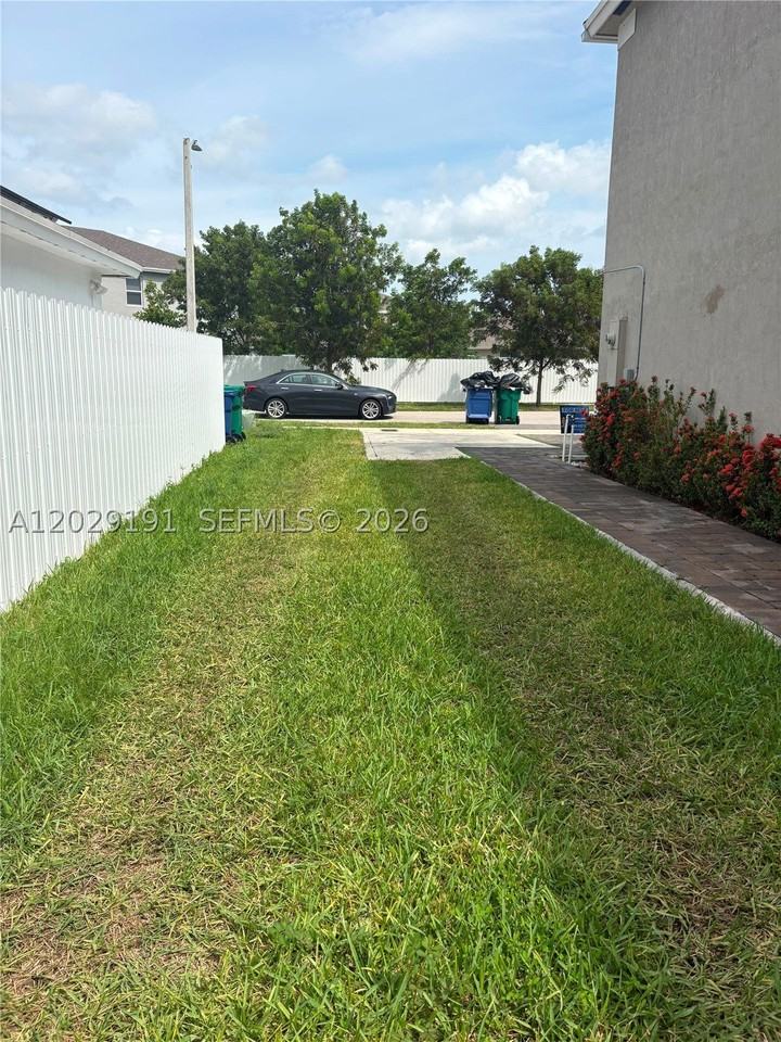 26964 Sw 132nd Court Rd #0 - Photo 7 of 19