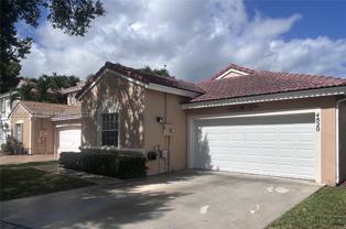 4820 Sw 152nd Way - Photo 1 of 1