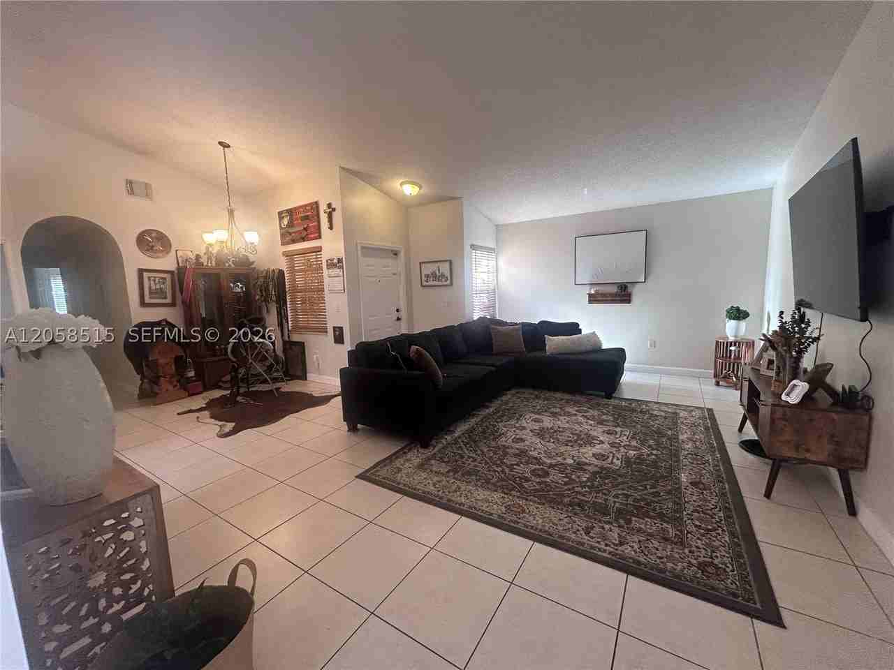 4820 Sw 152nd Way - Photo 6 of 29