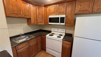 1310 Ne 14th Ave #4 - Photo 1 of 1