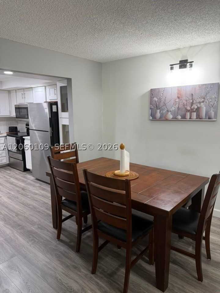 2541 Aragon Blvd #113 - Photo 3 of 14