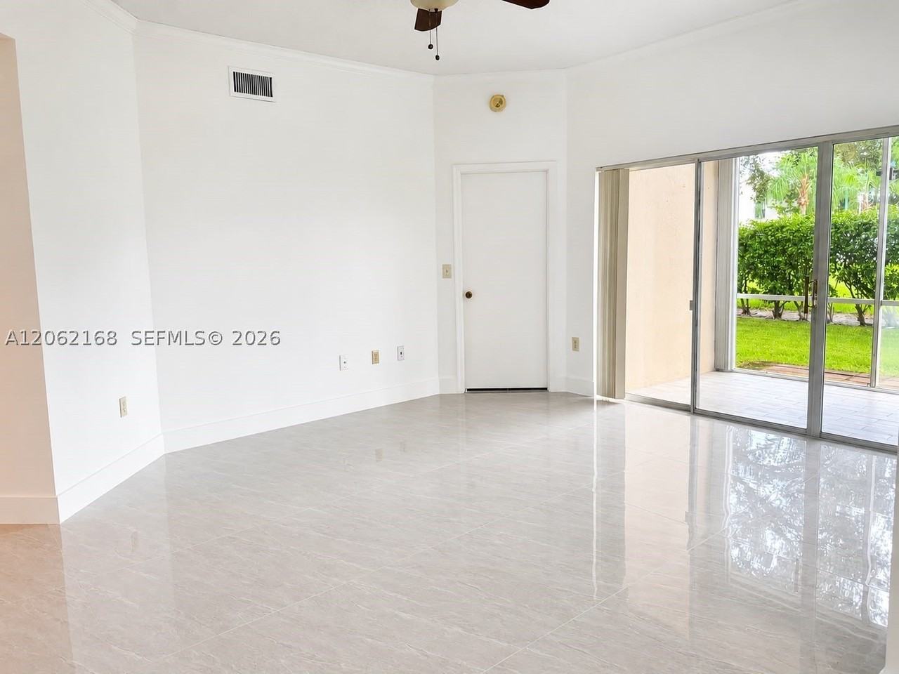 16341 Malibu Dr #19 - Photo 4 of 23