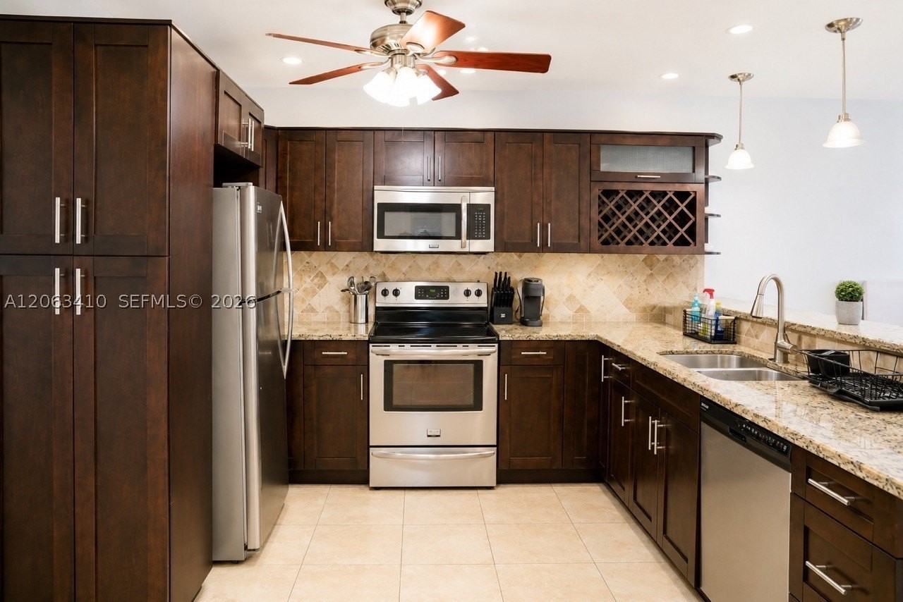5780 Sw 61st St #5780 - Photo 4 of 14