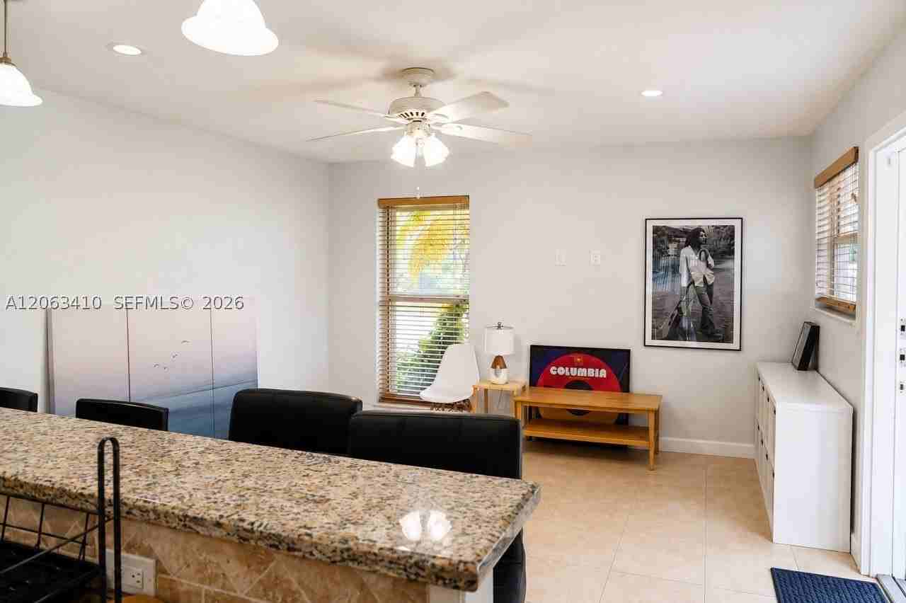5780 Sw 61st St #5780 - Photo 5 of 14