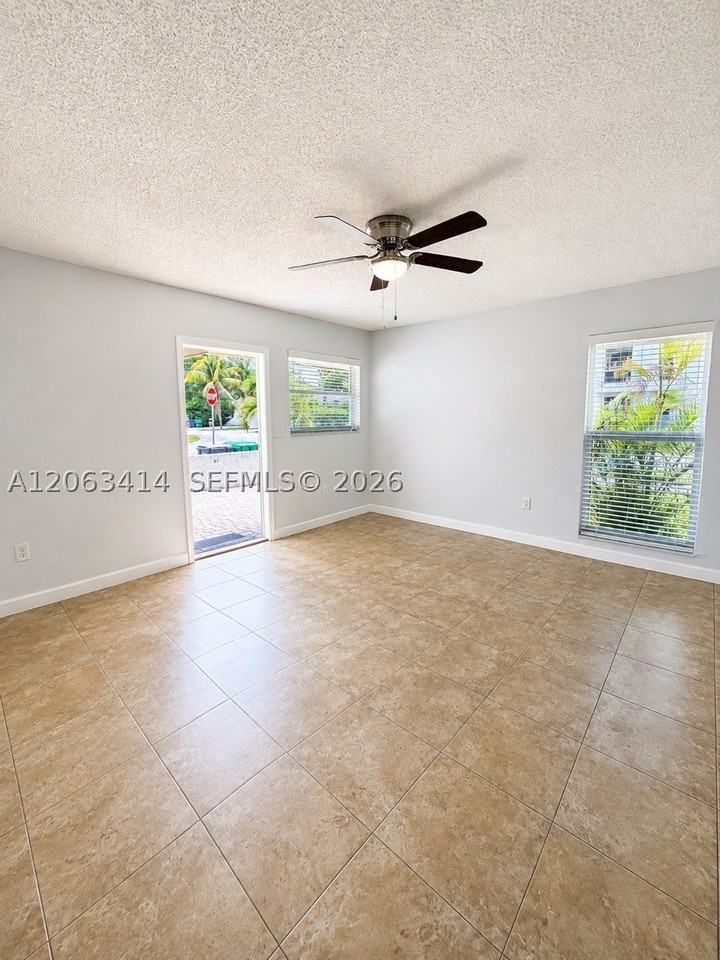 5780 Sw 61st St #5782 - Photo 4 of 11