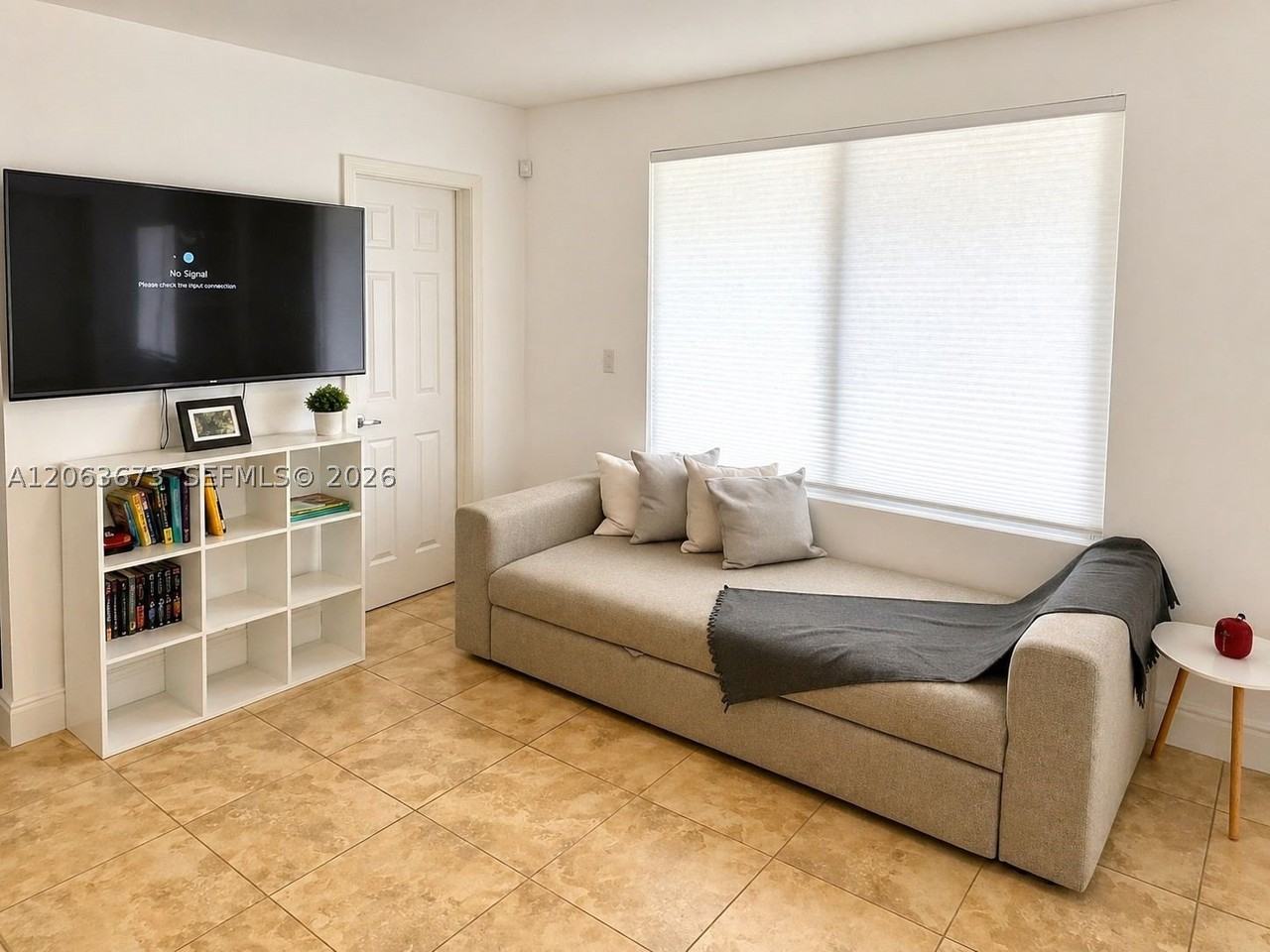 135 Nw 68th St - Photo 5 of 17