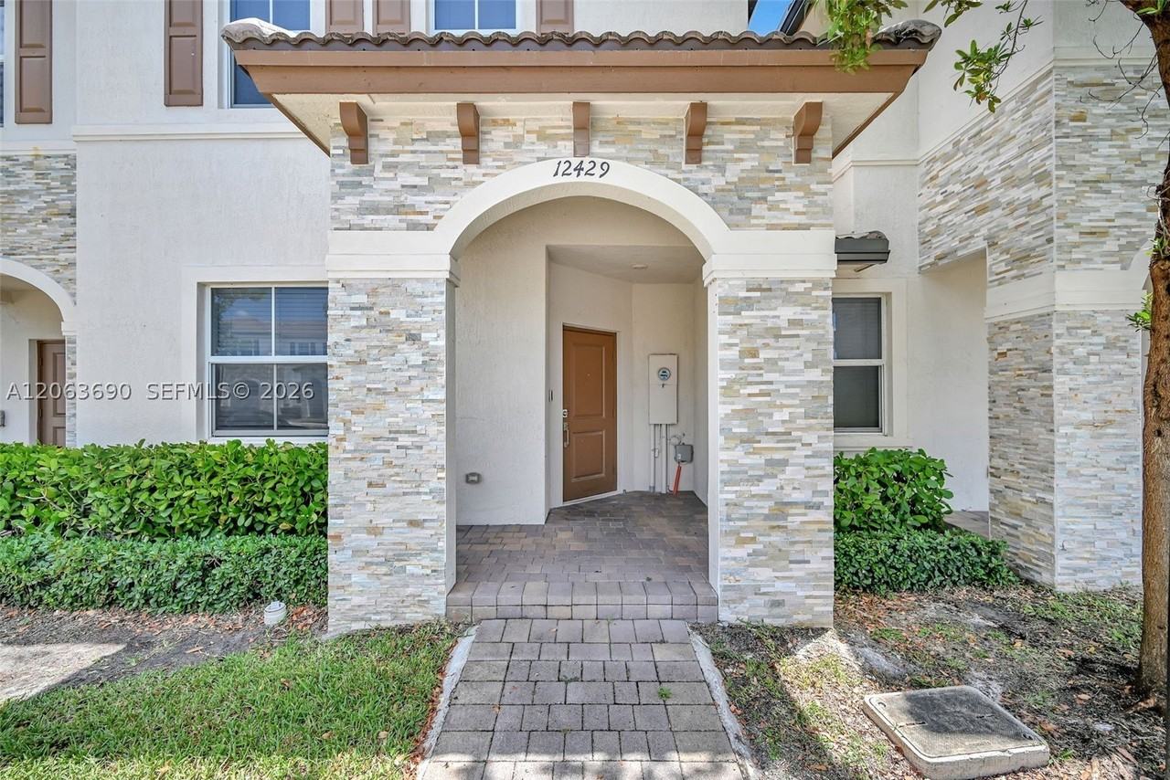 12429 Nw 23rd Ct #12429 - Photo 3 of 47