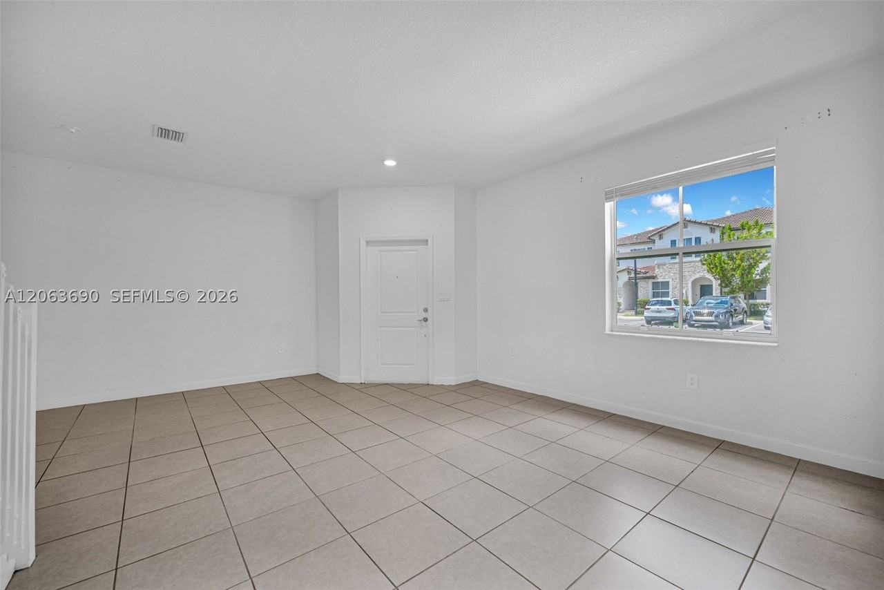 12429 Nw 23rd Ct #12429 - Photo 6 of 47