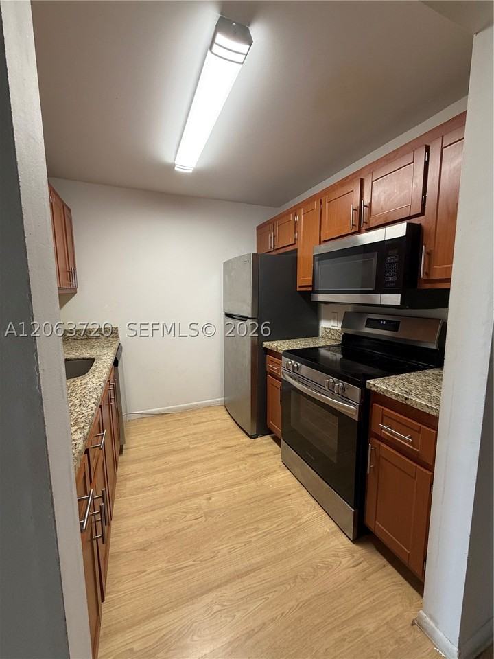13250 Sw 4th Ct #210G - Photo 3 of 8