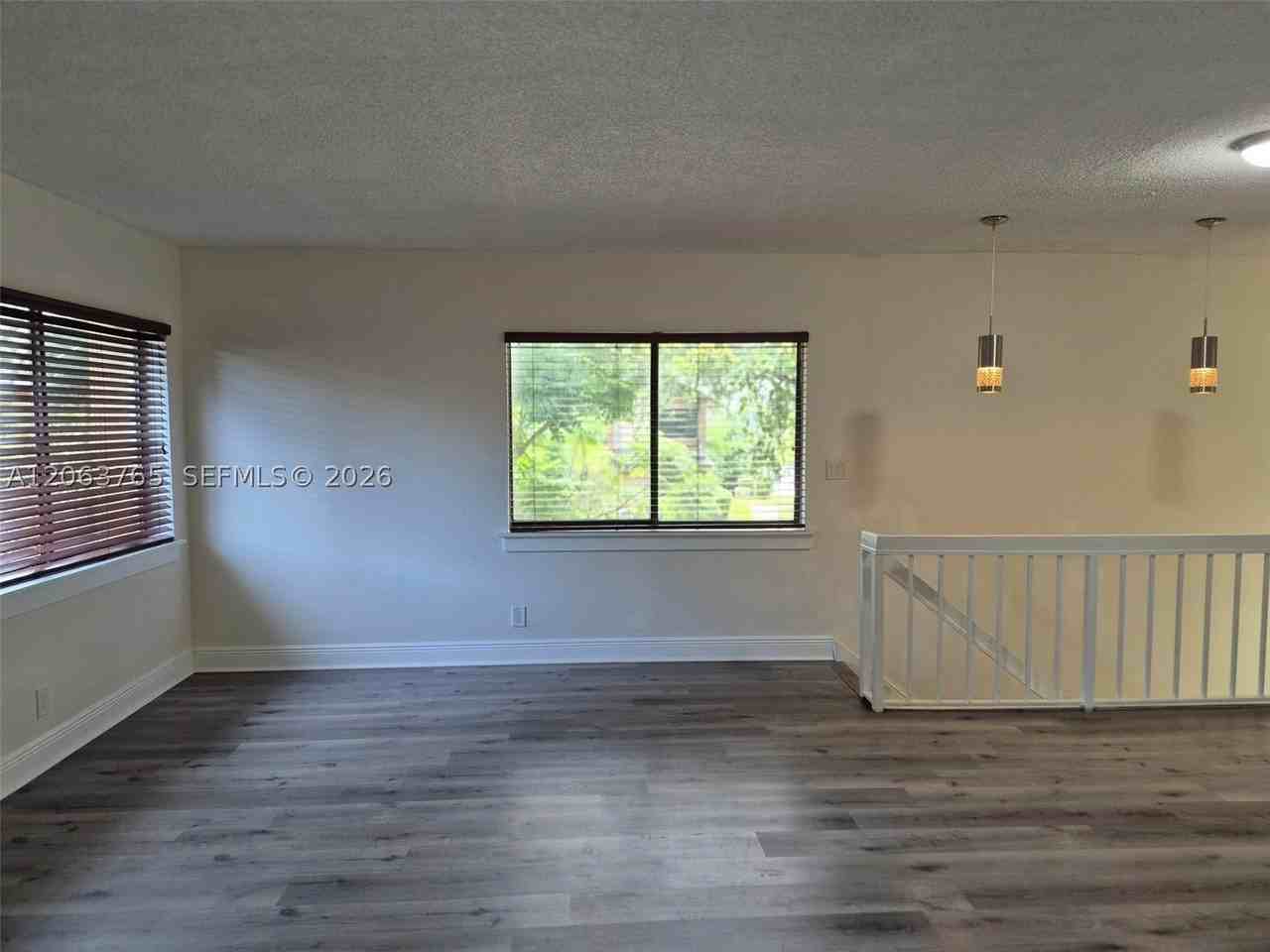 214 Wimbledon Lake Dr #57 - Photo 5 of 23