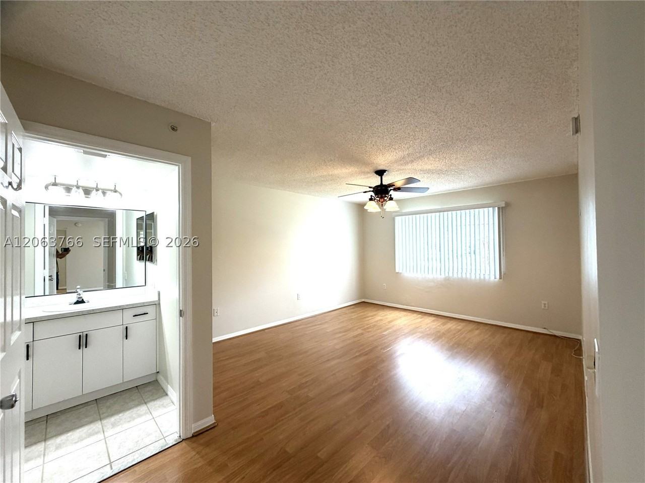 5045 Wiles Rd #201 - Photo 5 of 19