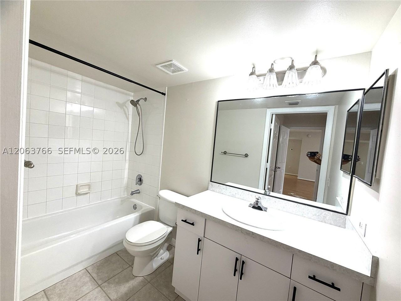 5045 Wiles Rd #201 - Photo 6 of 19