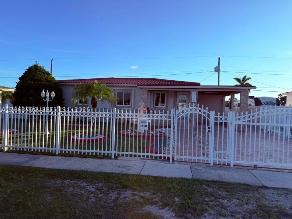 14560 Fillmore St - Photo 2 of 28