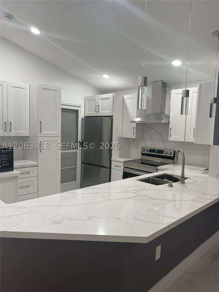 289 Sw 159th Ln - Photo 7 of 44