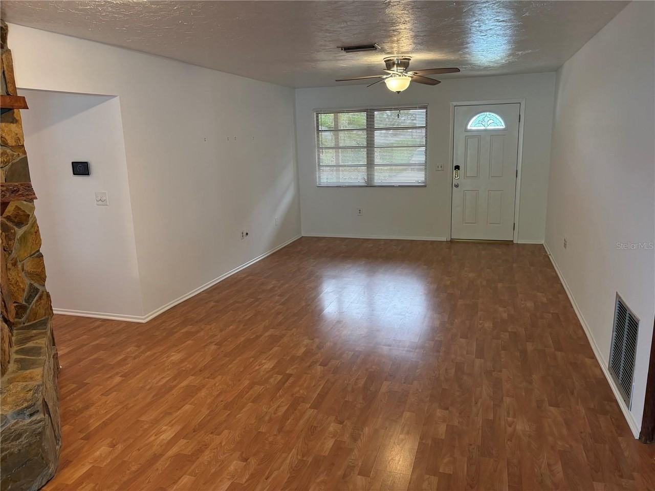 7206 8th Ave Nw - Photo 4 of 21