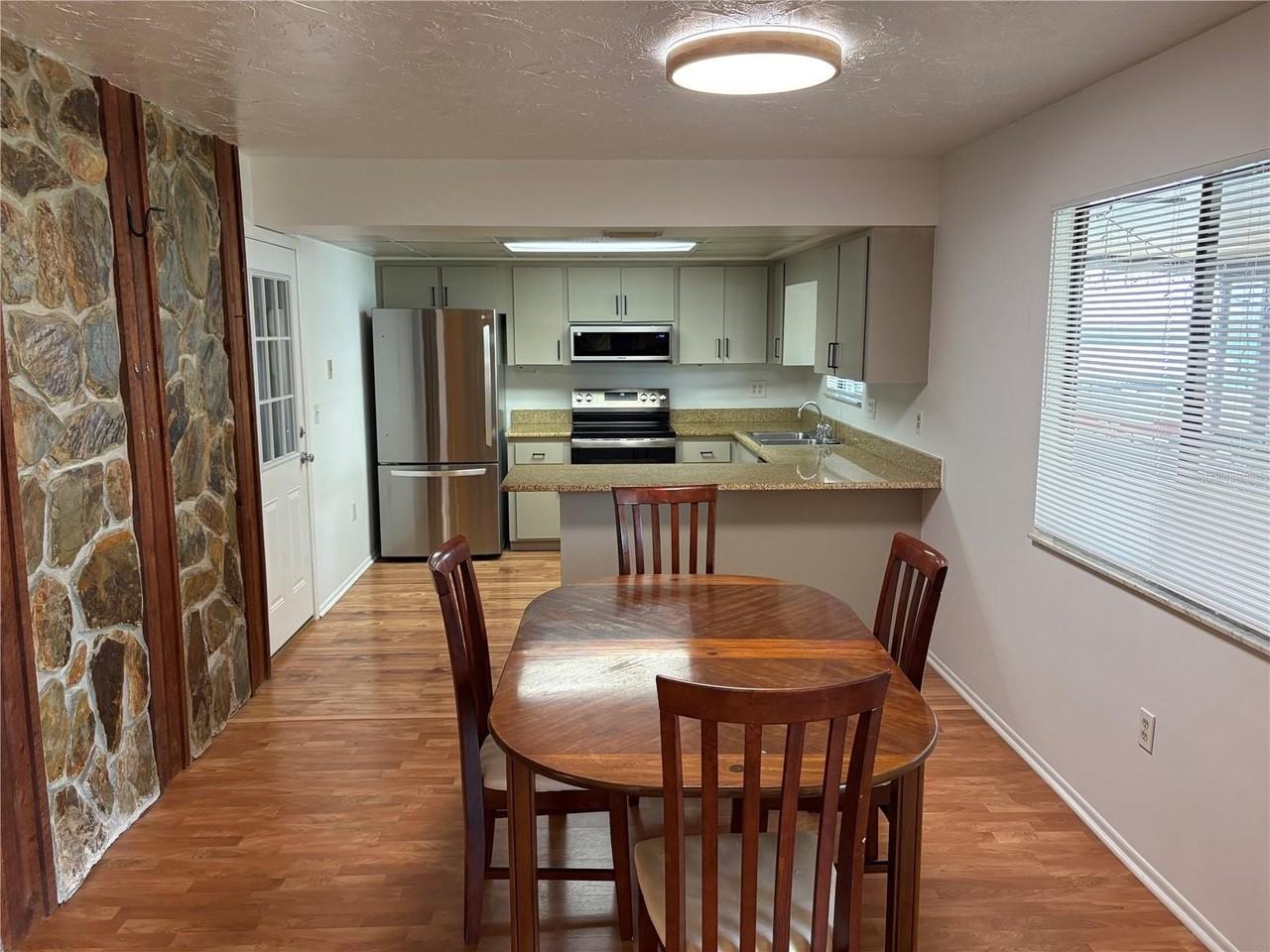 7206 8th Ave Nw - Photo 5 of 21