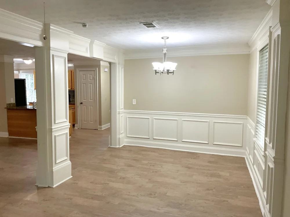 254 Robbie Lane - Photo 2 of 10