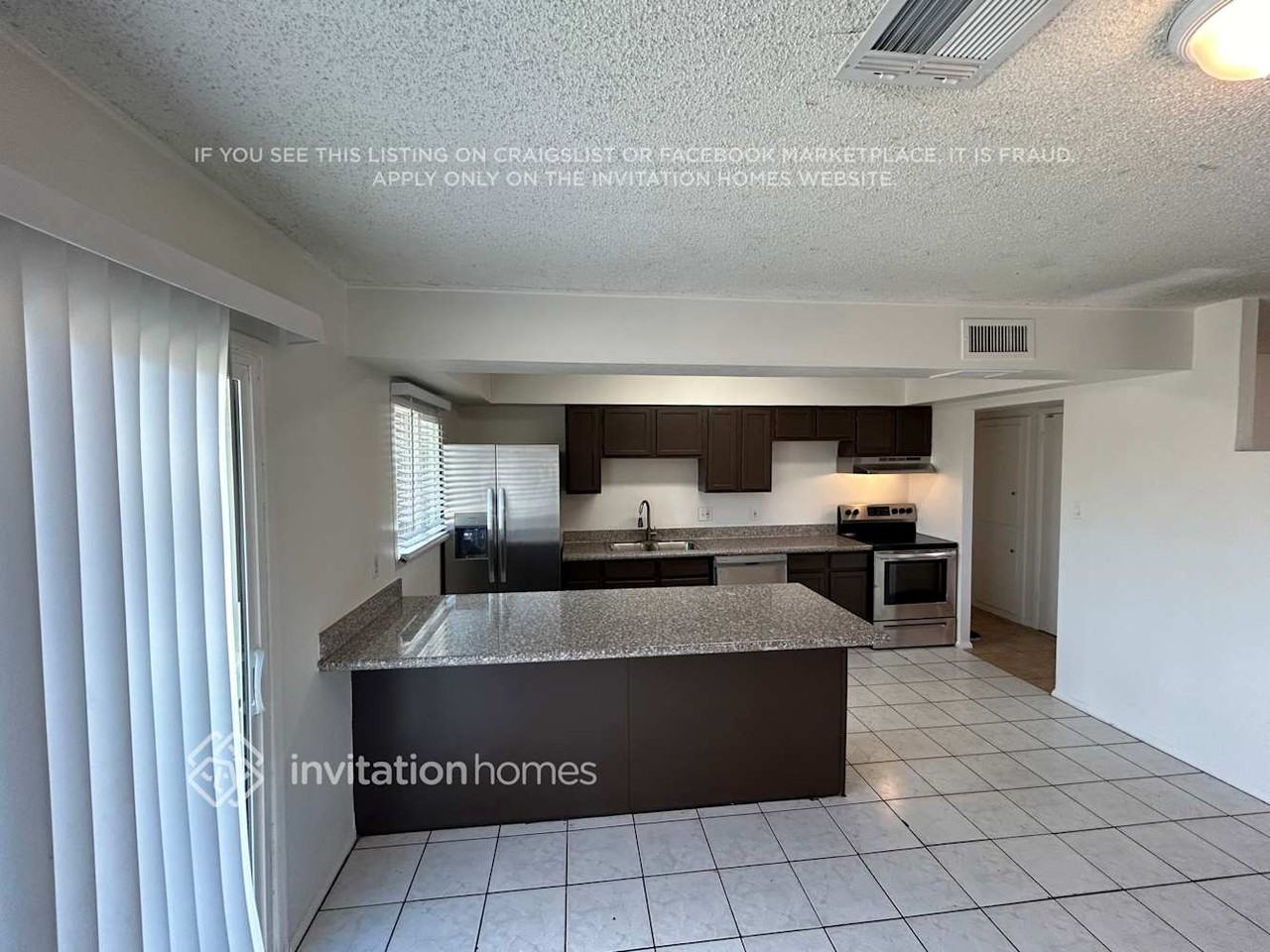 3007 N 79th Dr - Photo 6 of 20