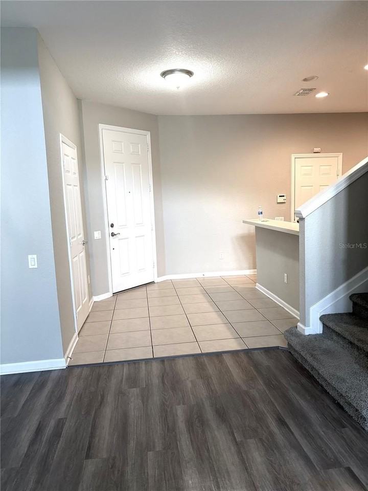 1682 Shallcross Ave - Photo 2 of 16