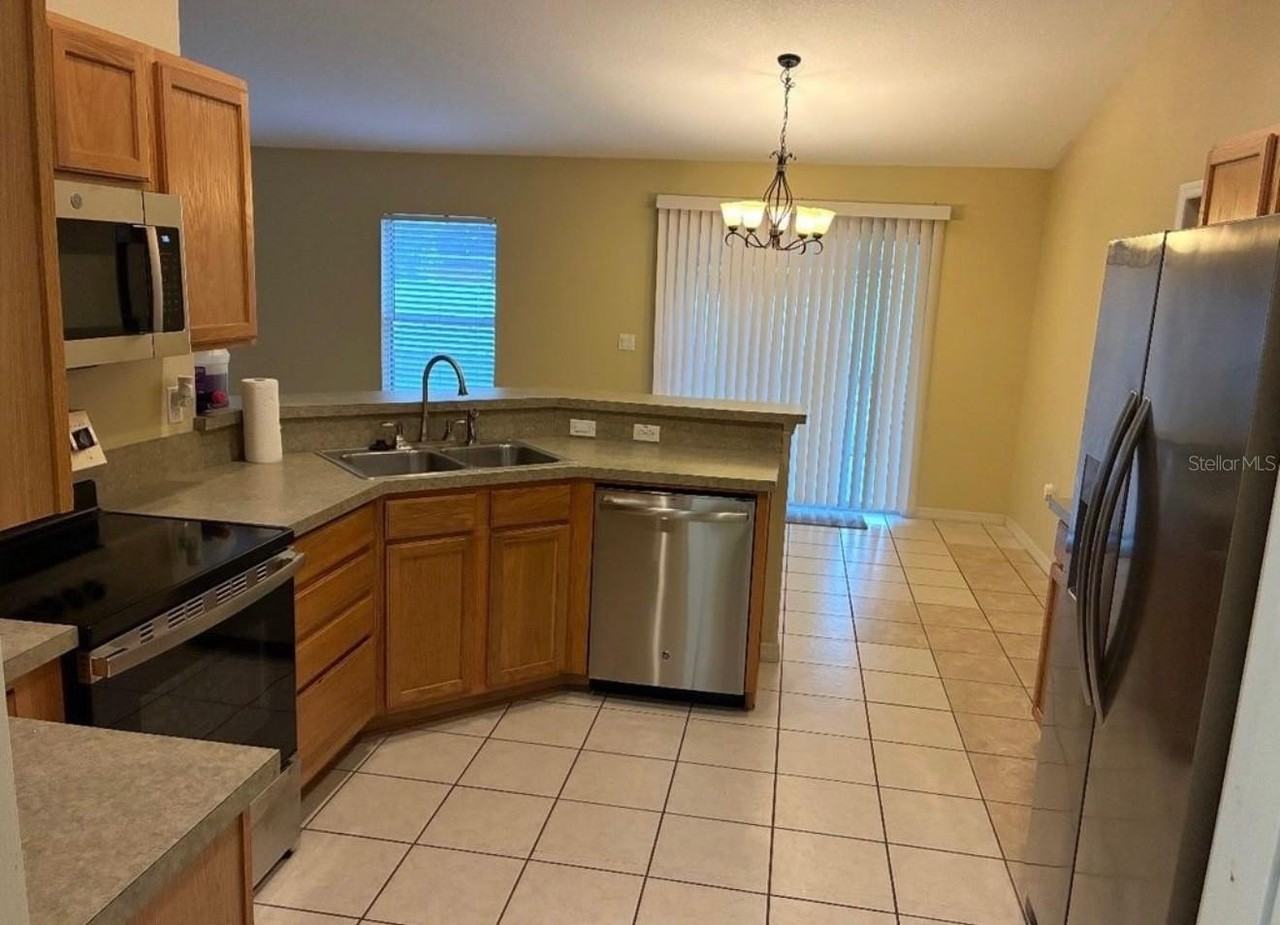 8040 Sw 128th Loop - Photo 2 of 15