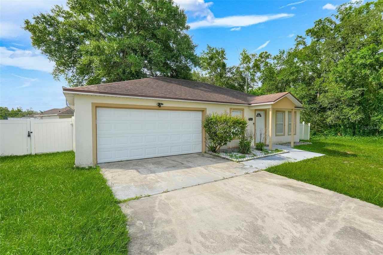 810 Valnera Ct - Photo 2 of 29