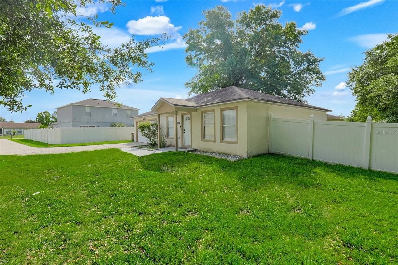810 Valnera Ct - Photo 3 of 29