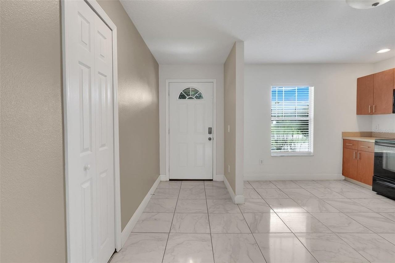 810 Valnera Ct - Photo 7 of 29