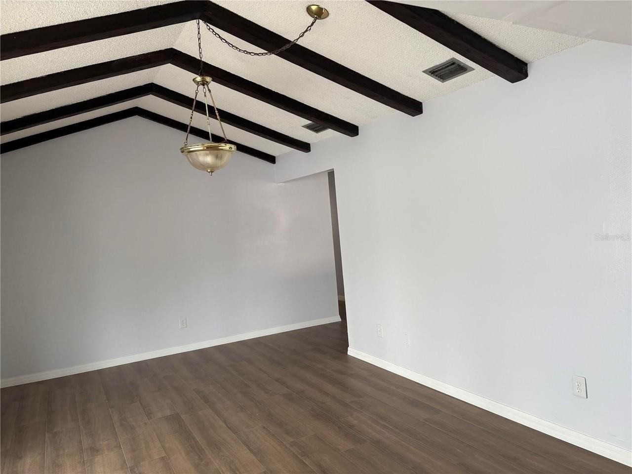 2380 Timbercrest Cir W - Photo 6 of 16