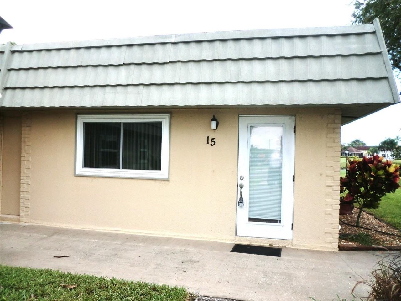 201 Kings Blvd #15