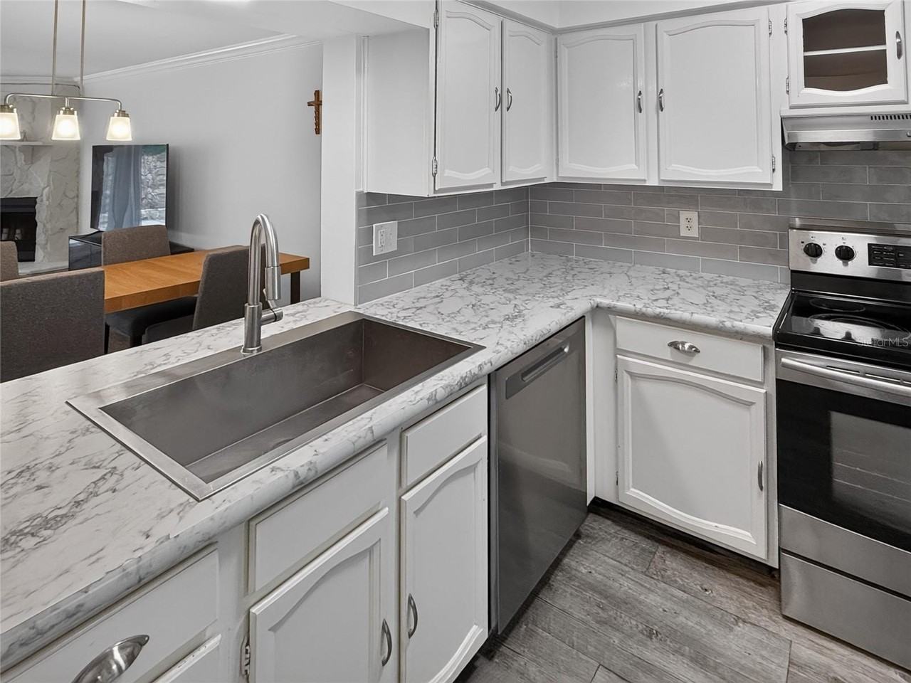 1111 N Bayshore Blvd #E3 - Photo 5 of 45