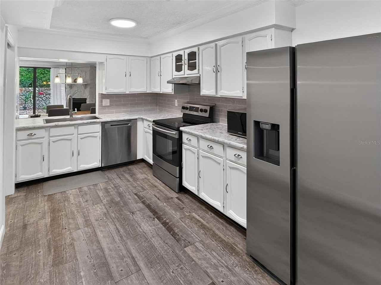1111 N Bayshore Blvd #E3 - Photo 7 of 45