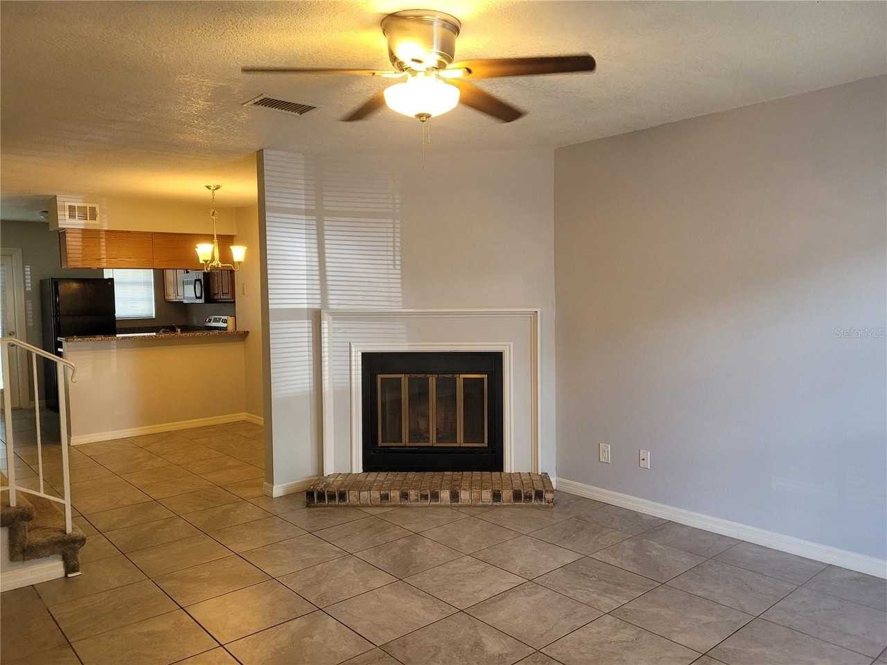 11301 Grandville Dr - Photo 2 of 19