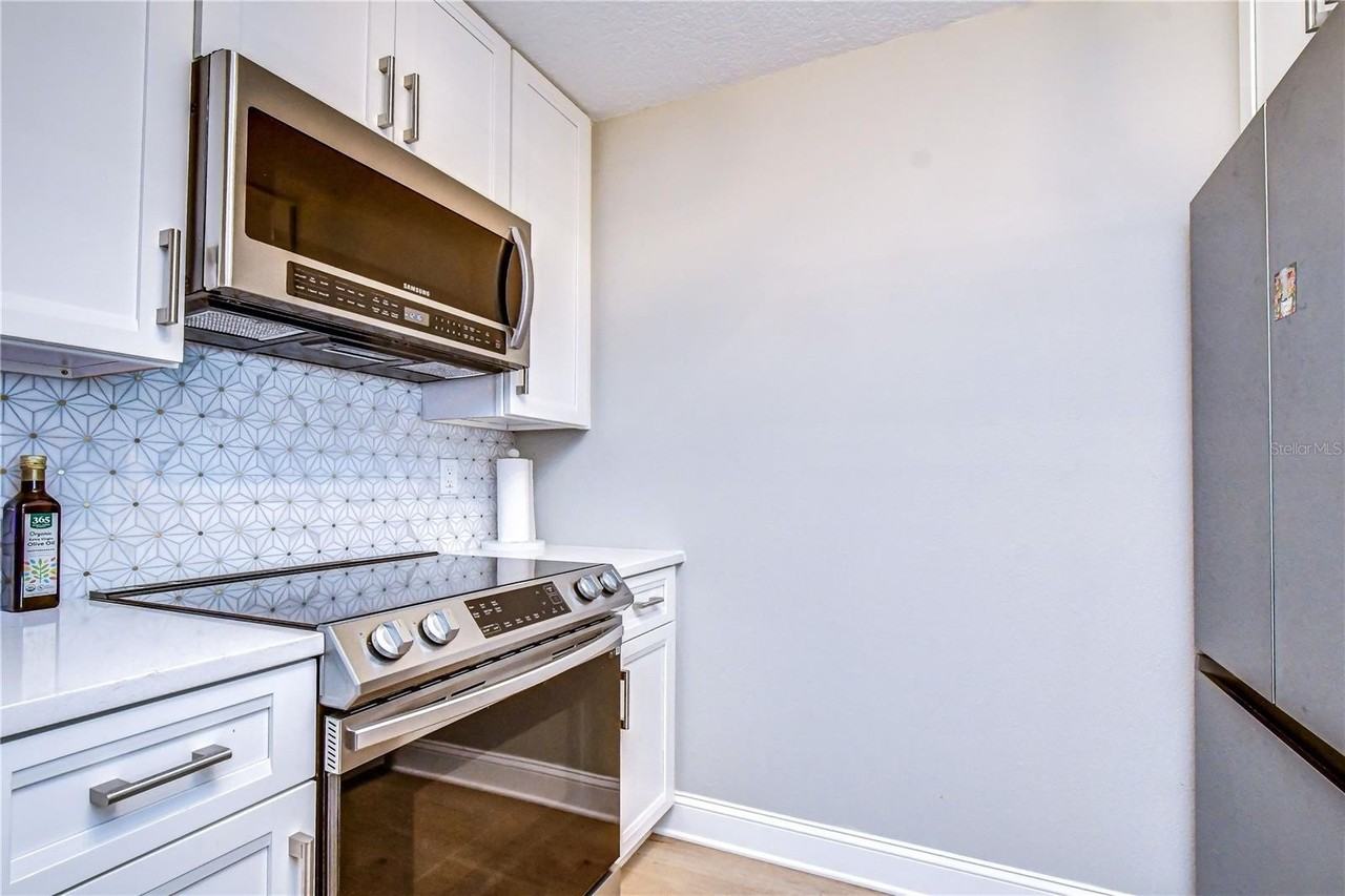 800 S Dakota Ave #121 - Photo 6 of 38