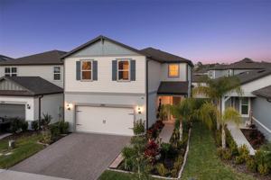 featured image of 21051 Monza Loop