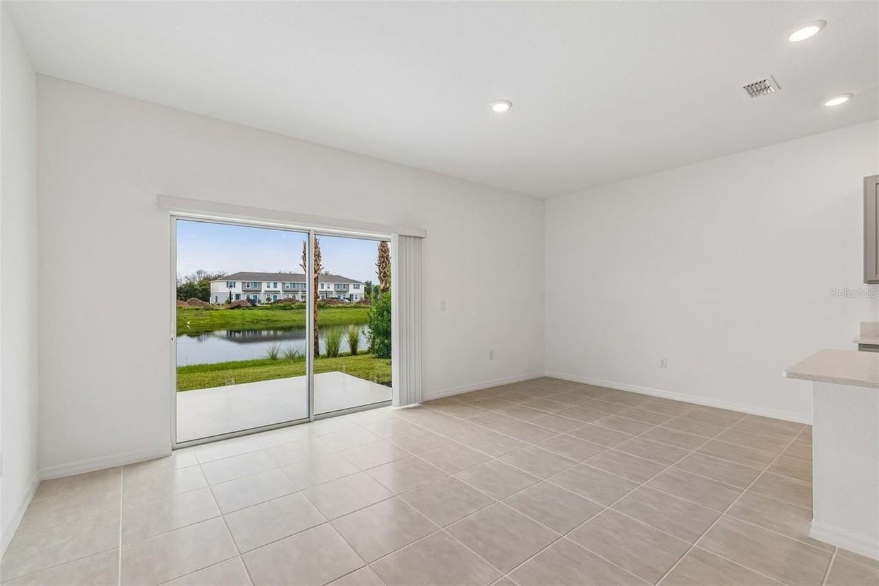 13159 Stable Pl - Photo 5 of 24