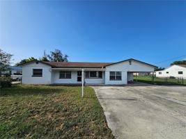 featured image of 2302 Burns St