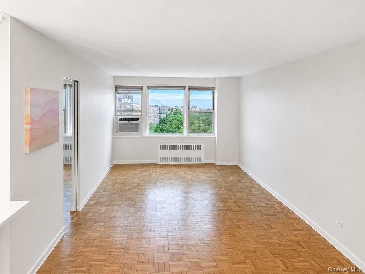 4525 Henry Hudson Pkwy #1202 - Photo 2 of 18