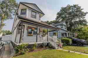 featured image of 55 Henry St