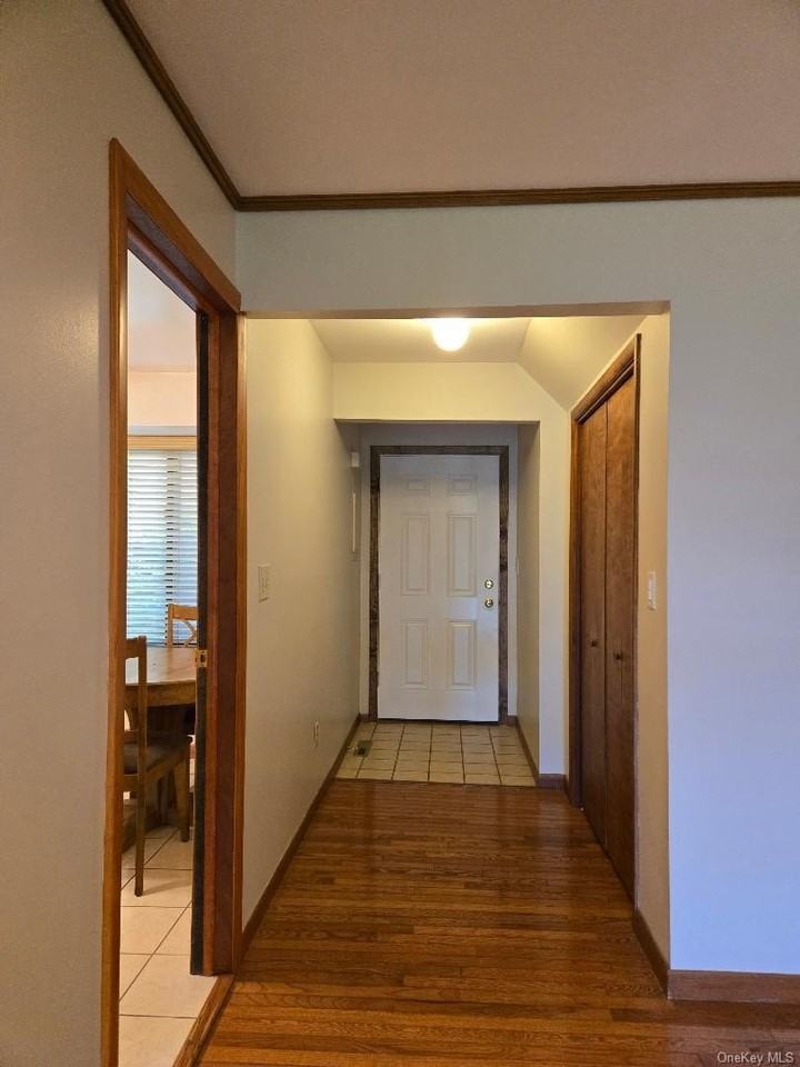 731 Panorama Dr - Photo 5 of 30